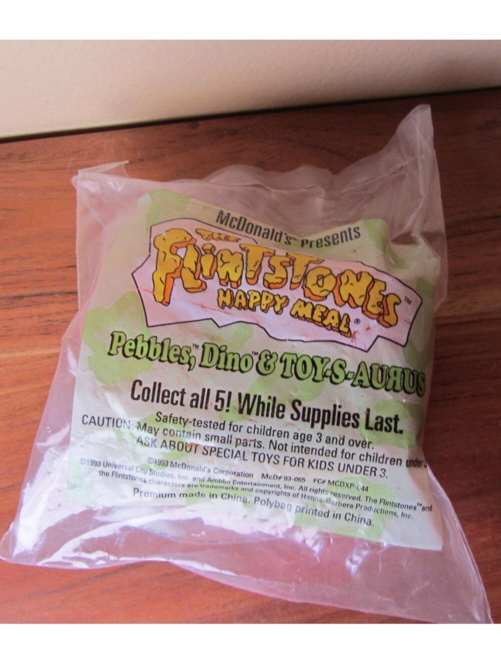vintage 1993 McDonald's the flintstones pebbles, dino & toys-s-aurus NIP (W6561)